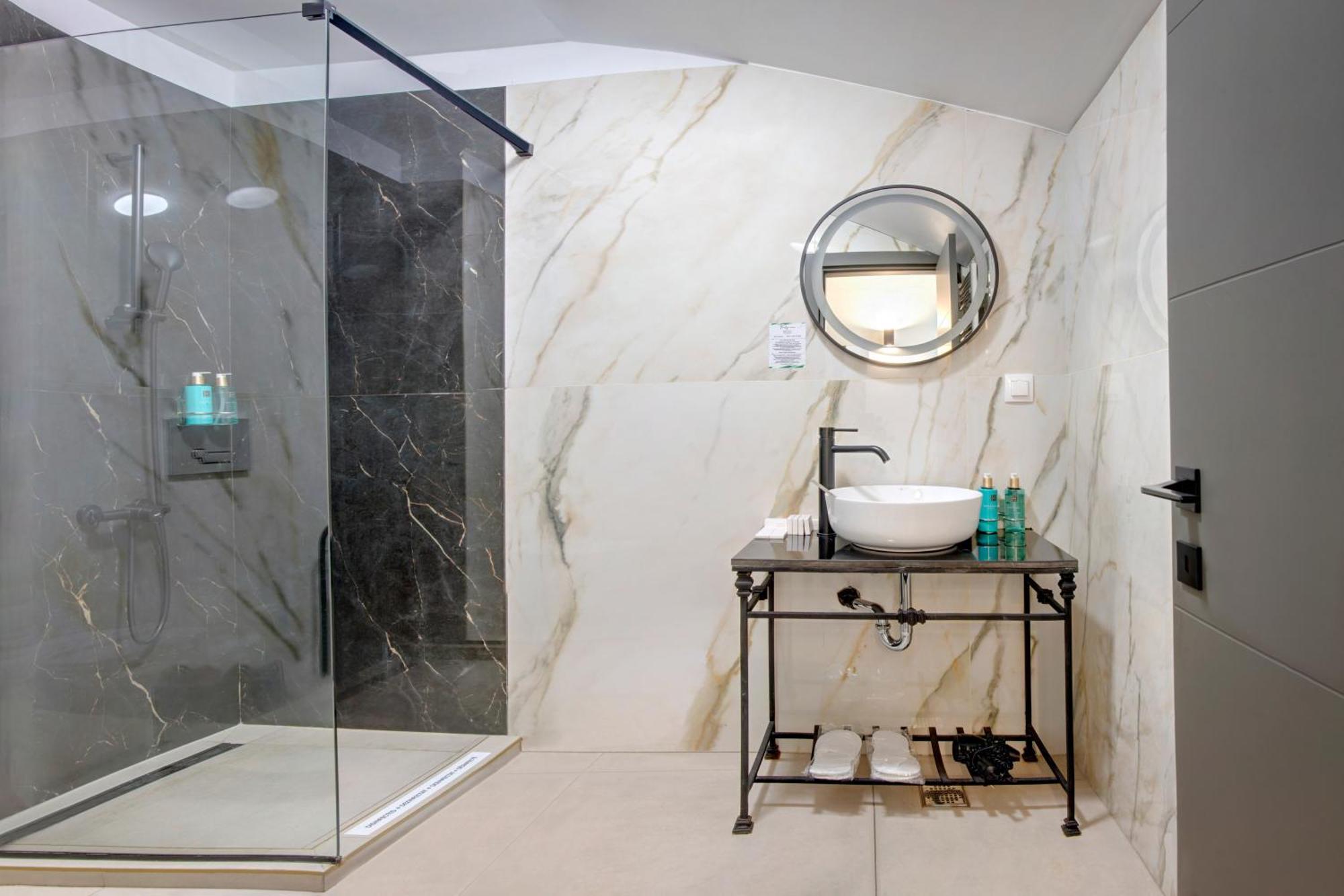 Habitación Doble en el ático